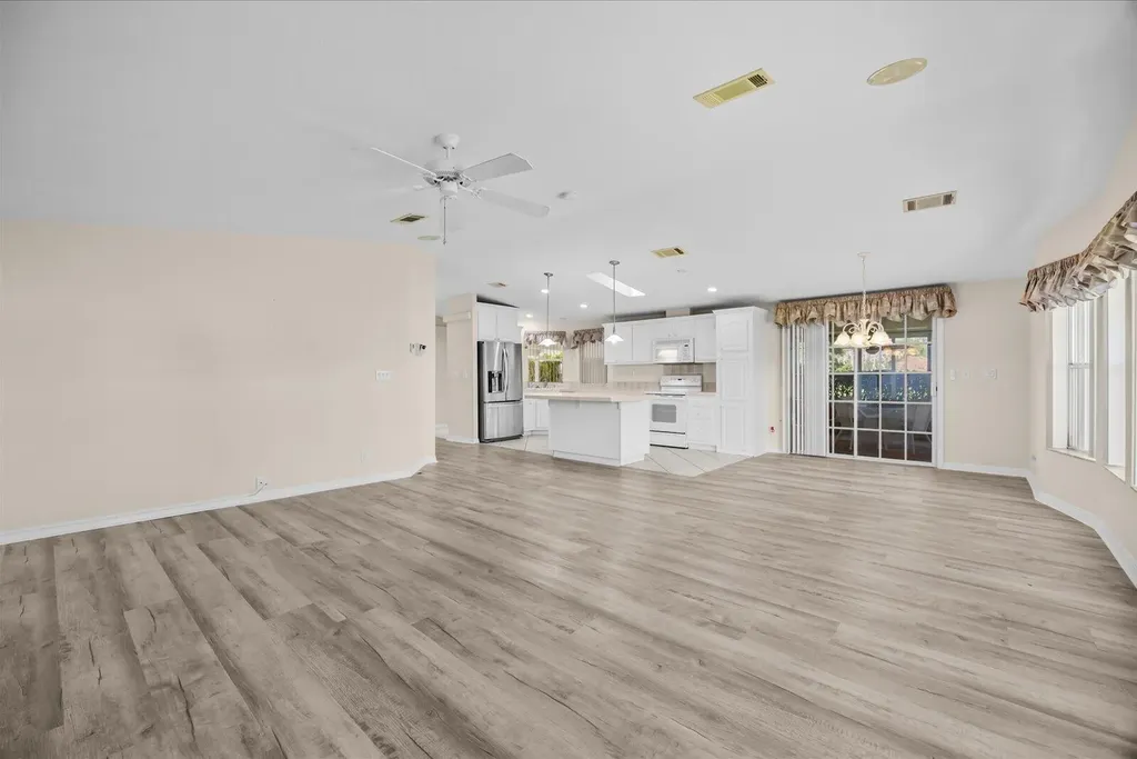 7654 Red Crossbill Court Port St Lucie FL 34952