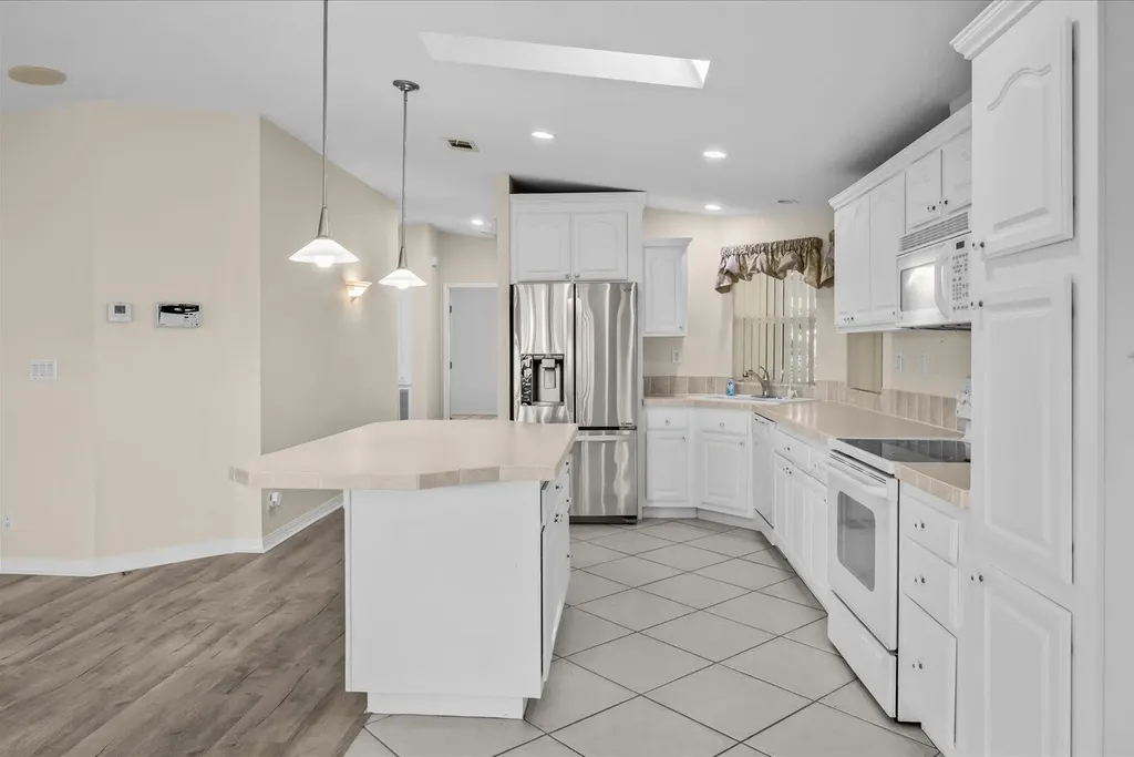 7654 Red Crossbill Court Port St Lucie FL 34952