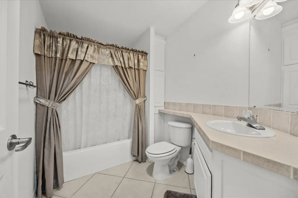 7654 Red Crossbill Court Port St Lucie FL 34952
