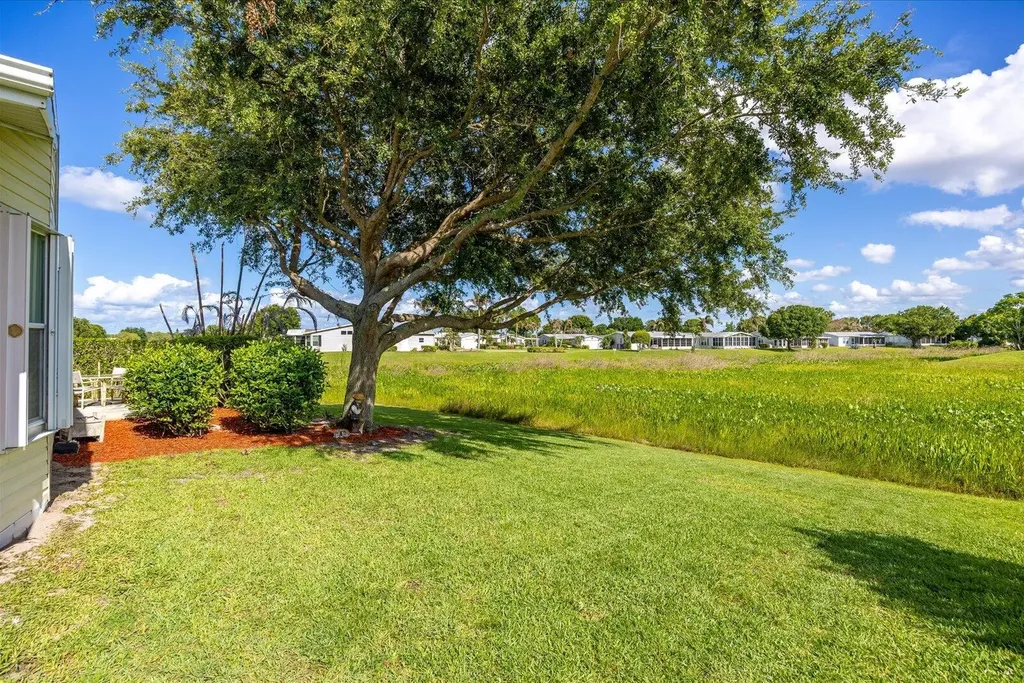 7654 Red Crossbill Court Port St Lucie FL 34952