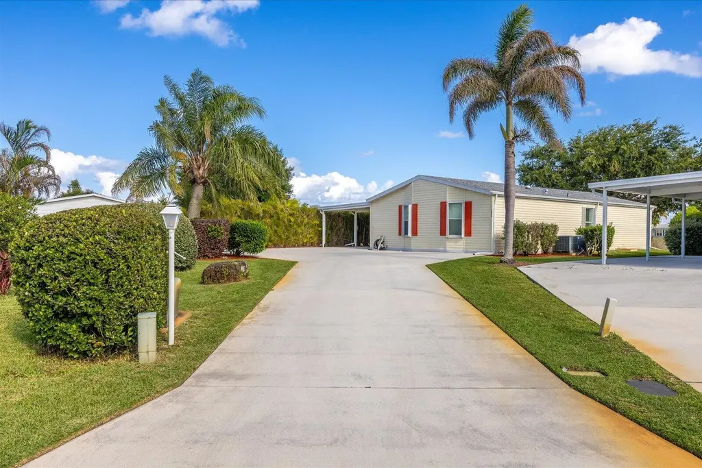 7654 Red Crossbill Court Port St Lucie FL 34952