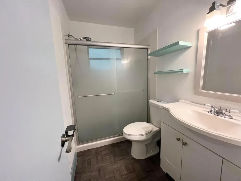 1551 N 12th Court Hollywood FL 33019