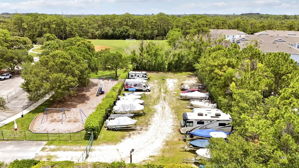 654 NE Little Kayak Point Port St Lucie FL 34983