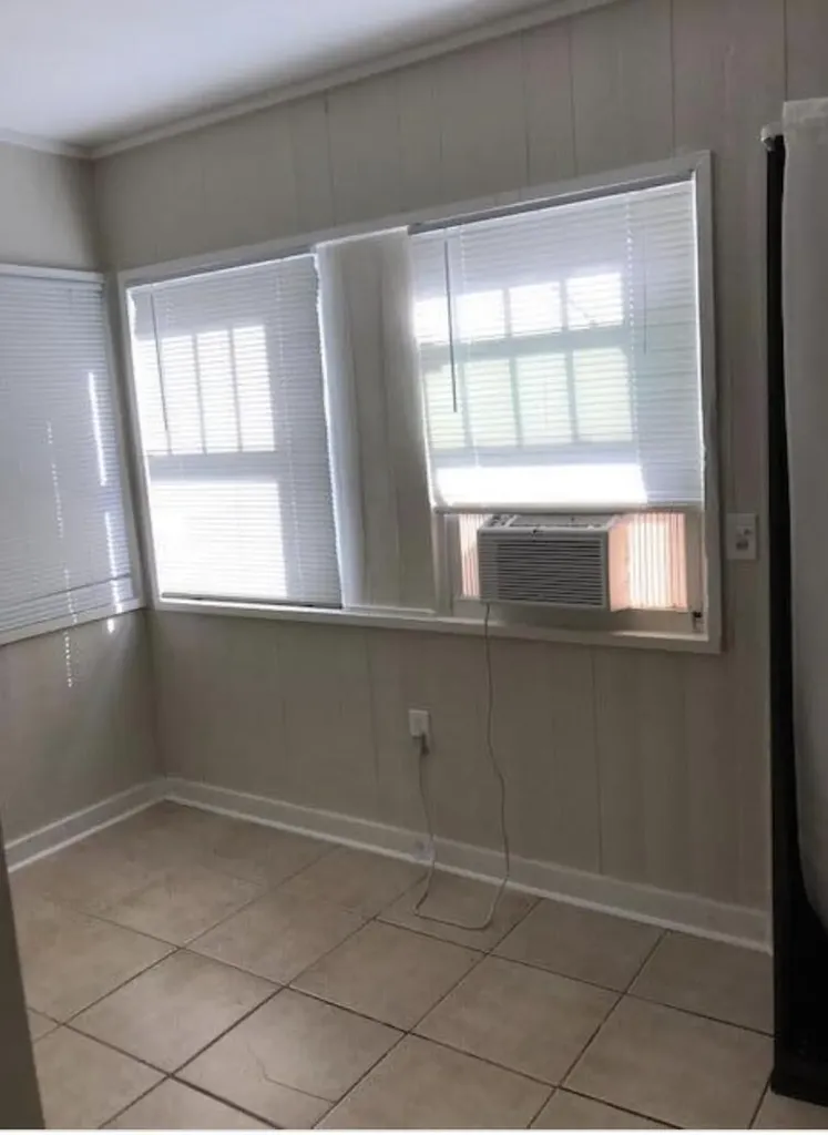 431 S M Street Lake Worth Beach FL 33460