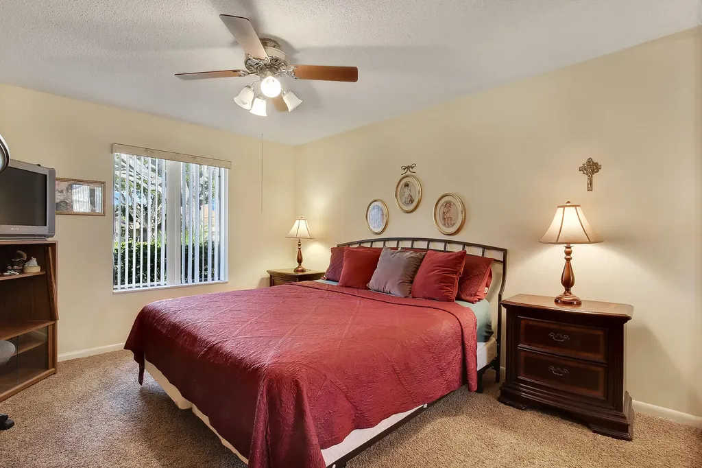 211 E River Park Drive Jupiter FL 33477
