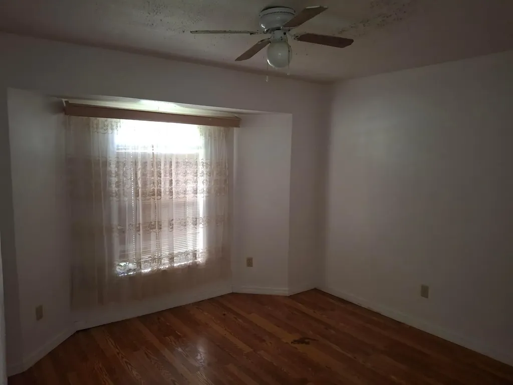 374 SW De Gouvea Terrace Port St Lucie FL 34984