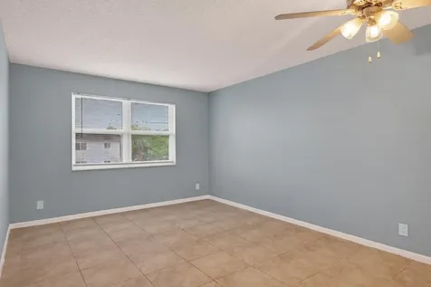 95 NE 41st Street Oakland Park FL 33334