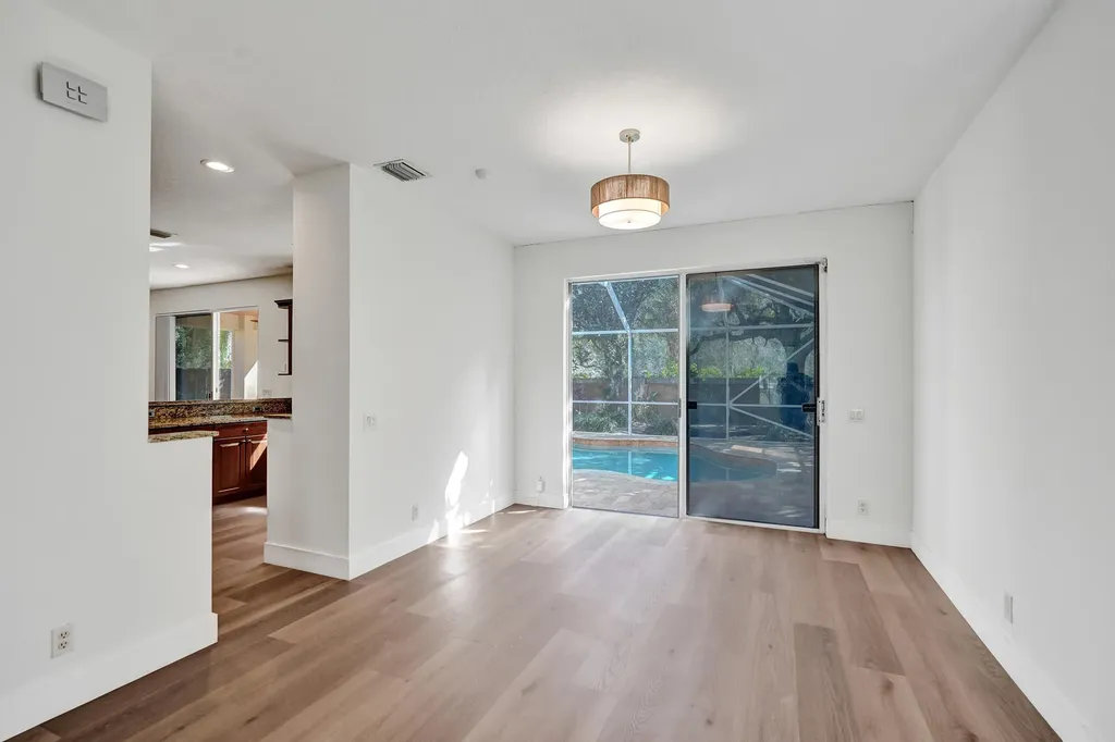 4214 NW 38th Drive Coconut Creek FL 33073
