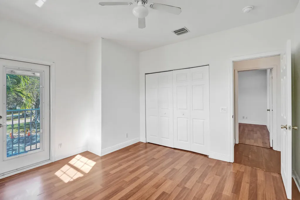 4214 NW 38th Drive Coconut Creek FL 33073