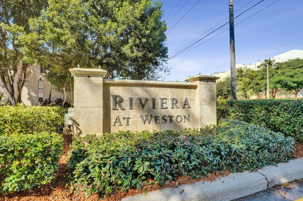 173 Riviera Circle Weston FL 33326