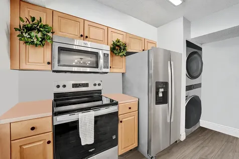 173 Riviera Circle Weston FL 33326