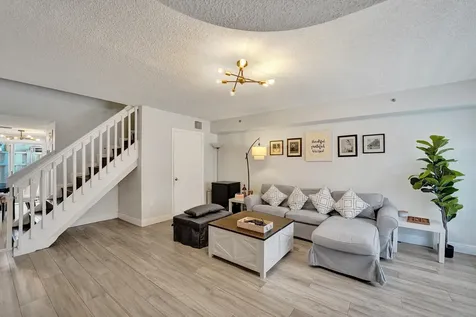 173 Riviera Circle Weston FL 33326