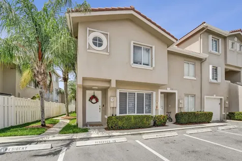 173 Riviera Circle Weston FL 33326