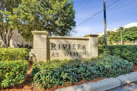 173 Riviera Circle Weston FL 33326