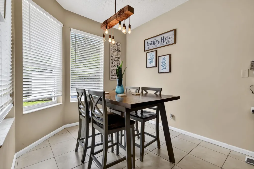 5291 Fox Trace West Palm Beach FL 33417