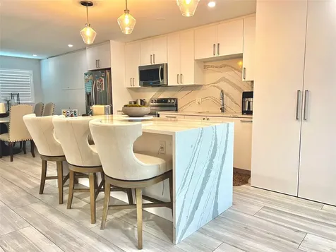 2115 NE 37th Drive Fort Lauderdale FL 33308