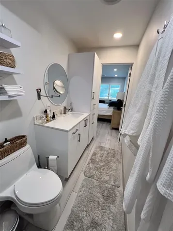 2115 NE 37th Drive Fort Lauderdale FL 33308