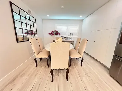 2115 NE 37th Drive Fort Lauderdale FL 33308