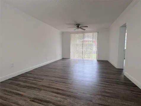 19455 NE 10 Avenue North Miami Beach FL 33179