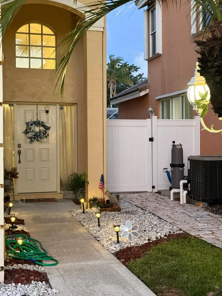 7418 Wescott Terrace Lake Worth FL 33467
