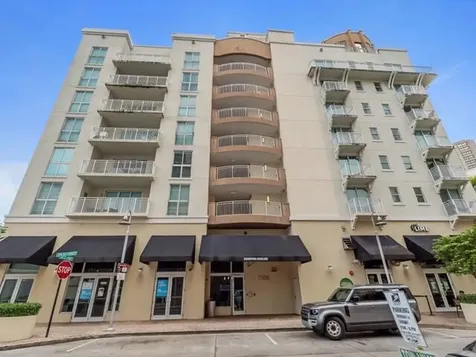 7280 SW 90th Street Miami FL 33156