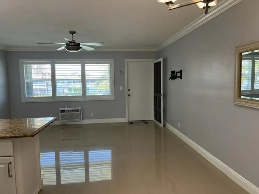 800 W Horizons W Boynton Beach FL 33435