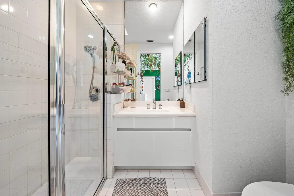 3507 NW Clubside Circle Boca Raton FL 33496