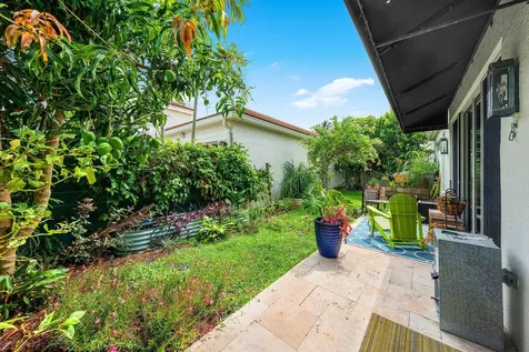 3507 NW Clubside Circle Boca Raton FL 33496