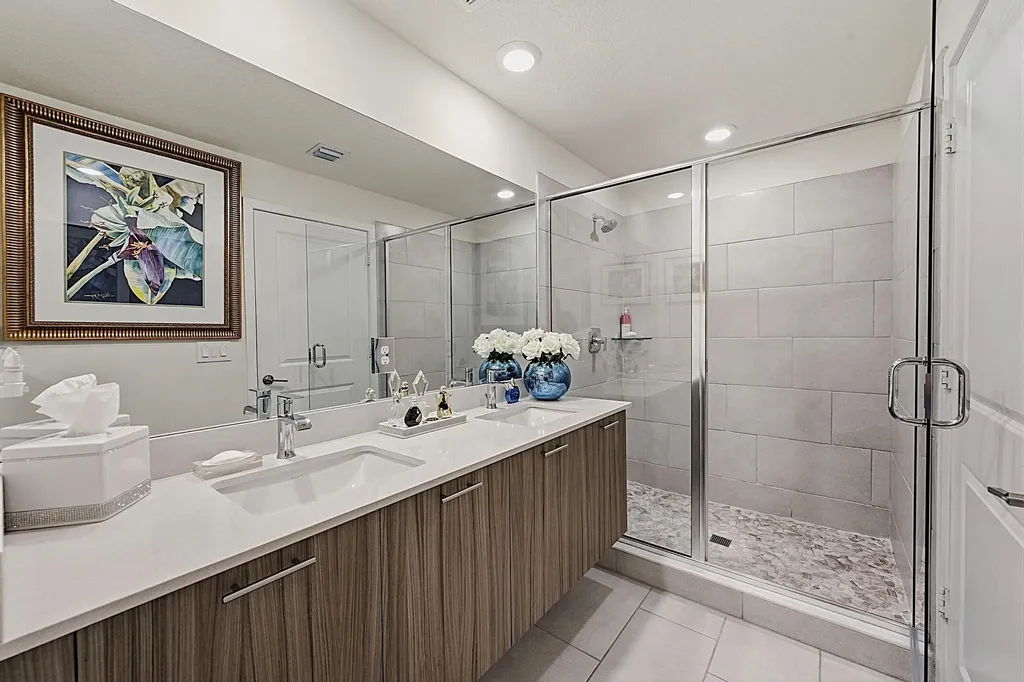 8321 Central Park Boulevard Doral FL 33166