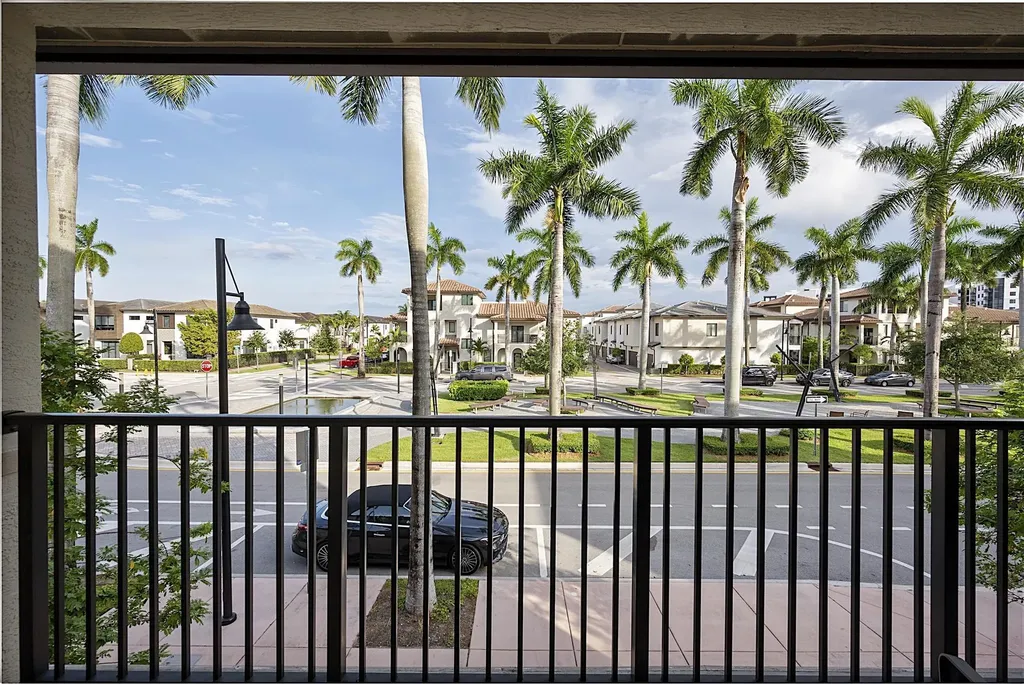8321 Central Park Boulevard Doral FL 33166