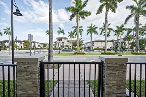 8321 Central Park Boulevard Doral FL 33166