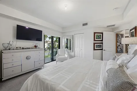 8321 Central Park Boulevard Doral FL 33166