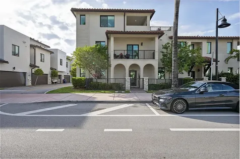 8321 Central Park Boulevard Doral FL 33166