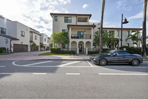 8321 Central Park Boulevard Doral FL 33166