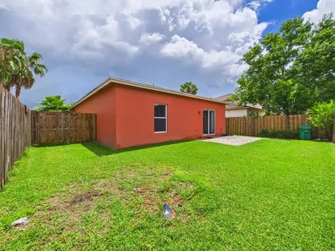 157 Blue Grotto Drive Fort Pierce FL 34945