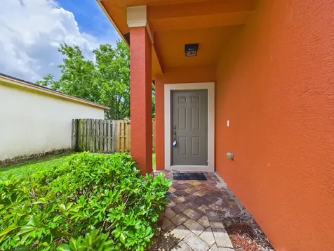 157 Blue Grotto Drive Fort Pierce FL 34945