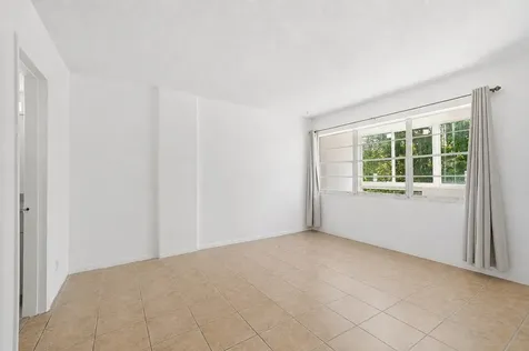 1333 E Hallandale Beach Boulevard Hallandale Beach FL 33009