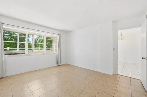 1333 E Hallandale Beach Boulevard Hallandale Beach FL 33009
