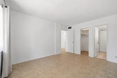 1333 E Hallandale Beach Boulevard Hallandale Beach FL 33009