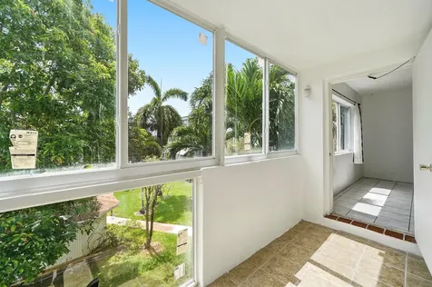 1333 E Hallandale Beach Boulevard Hallandale Beach FL 33009