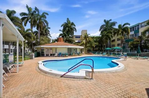 1333 E Hallandale Beach Boulevard Hallandale Beach FL 33009