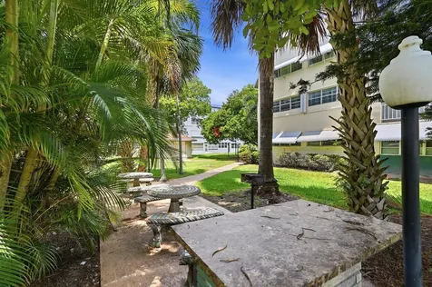 1333 E Hallandale Beach Boulevard Hallandale Beach FL 33009