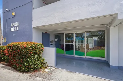 1333 E Hallandale Beach Boulevard Hallandale Beach FL 33009