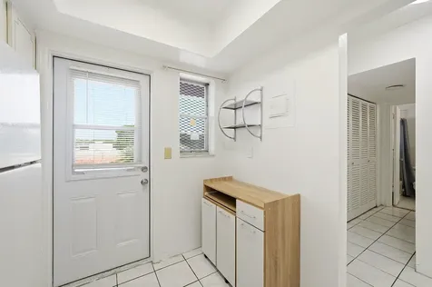 1333 E Hallandale Beach Boulevard Hallandale Beach FL 33009