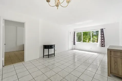 1333 E Hallandale Beach Boulevard Hallandale Beach FL 33009