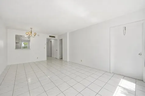 1333 E Hallandale Beach Boulevard Hallandale Beach FL 33009