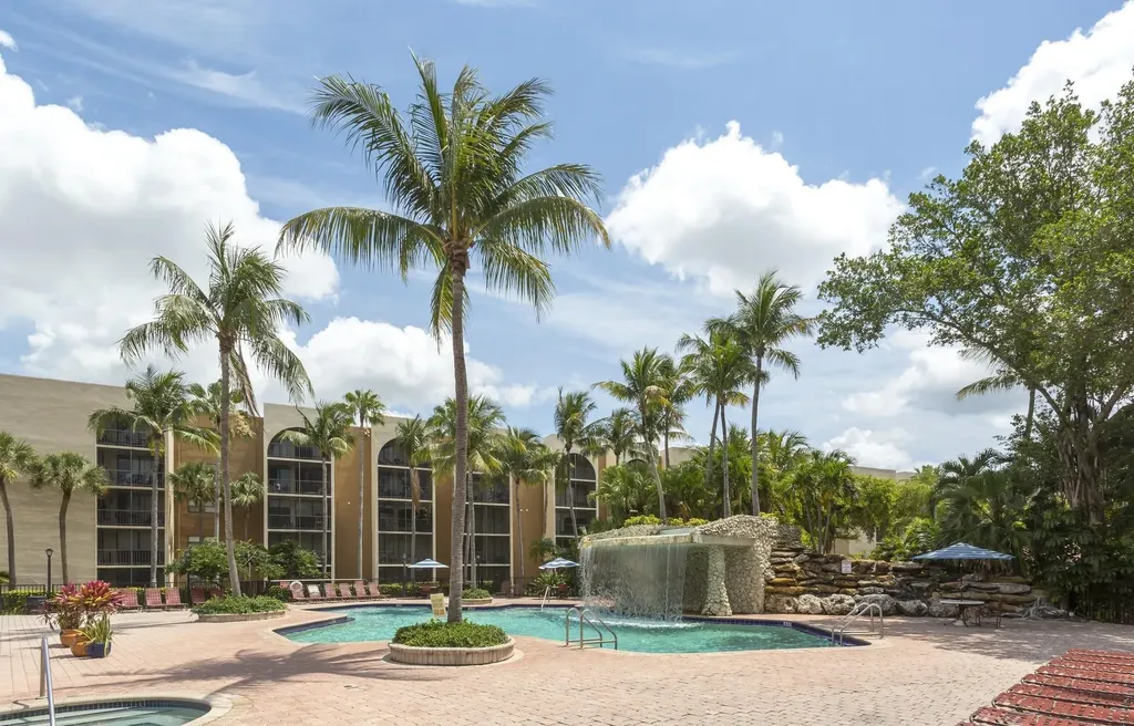 19455 NE 10 Avenue North Miami Beach FL 33179