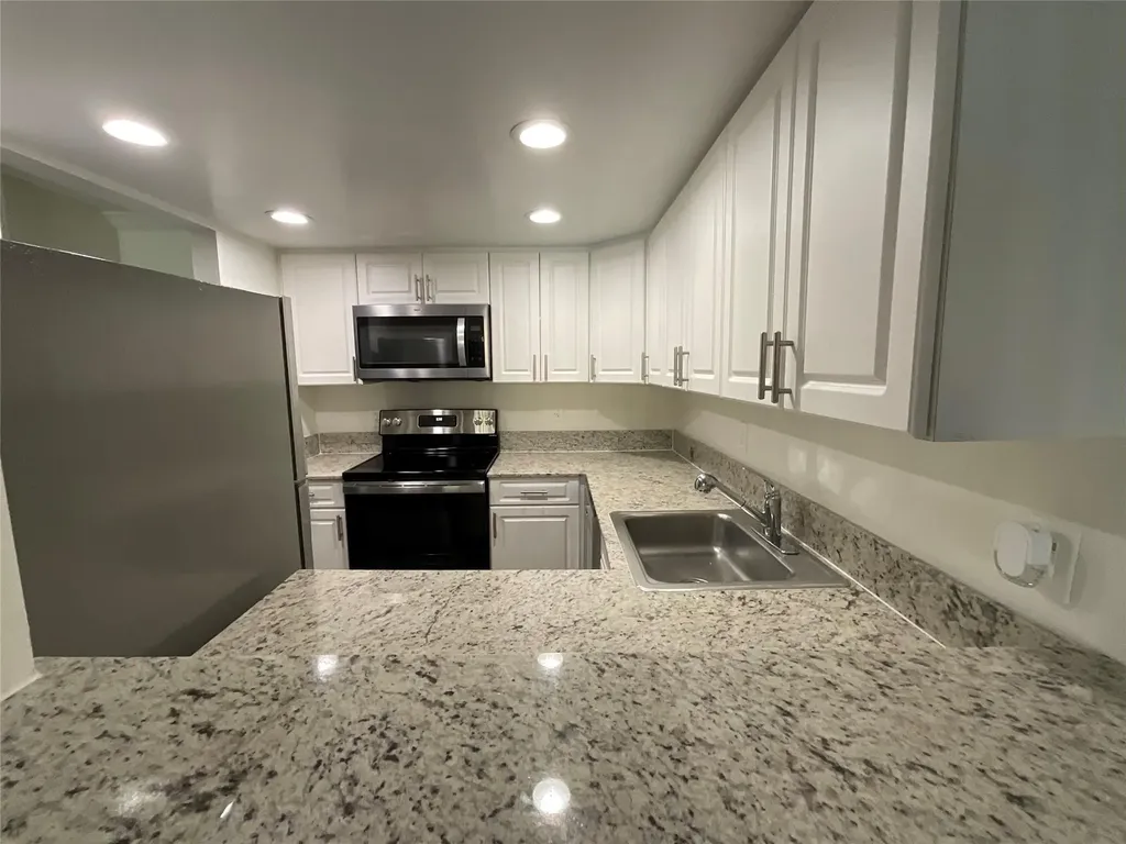 19455 NE 10 Avenue North Miami Beach FL 33179