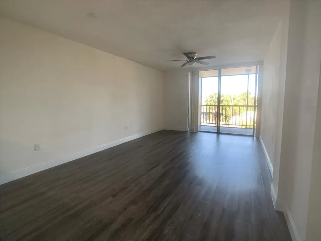19455 NE 10 Avenue North Miami Beach FL 33179