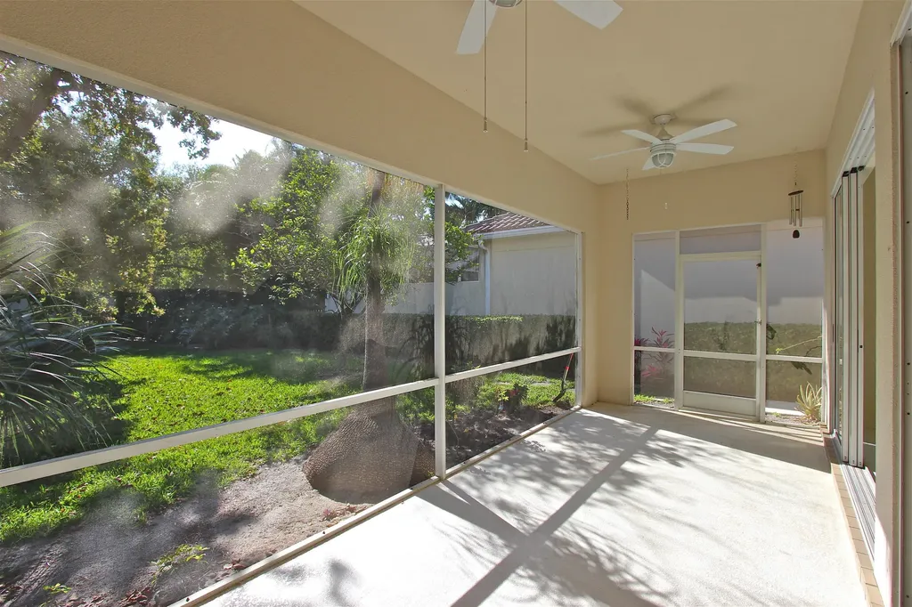 160 Lost Bridge Drive Palm Beach Gardens FL 33410